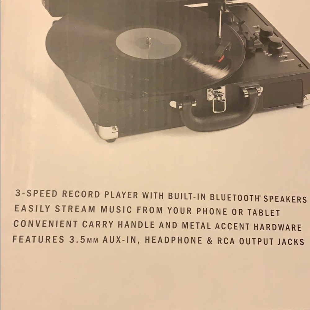 Victrola Record Player - Picture 5 of 8